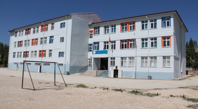 Dinar Atatürk YBO Okulu yenilendi