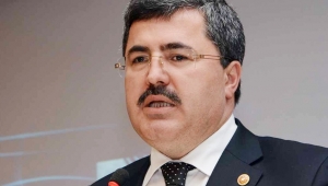 Ali Özkaya,