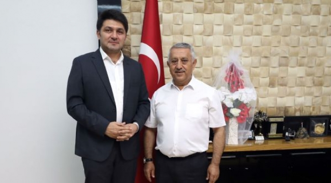 ÇETİNKAYA´DAN BAŞKAN ZEYBEK´E ZİYARET
