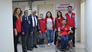 19 Eylül Gaziler Günü Programında Gönüllü Gençler Yer Aldı