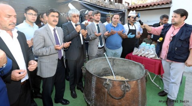 ŞİFALI AŞURE'NİN DUASI YAPILDI