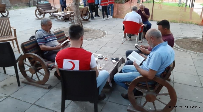 GENÇ KIZILAY'DAN KİTAP OKUMA ETKİNLİĞİ