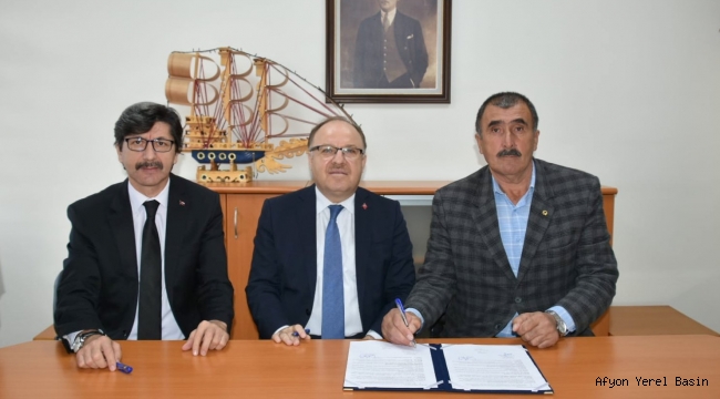 Vali Mustafa Tutulmaz Hayırsever Mevlüt Soydan ile Protokol İmzaladı