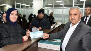 BANKA KARTLARI DAĞITILDI İLK ÖDEME ARALIK SONU