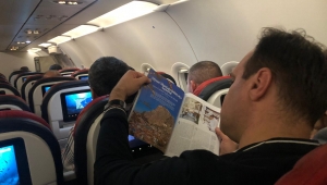 Gökyüzünde Afyon okunuyor