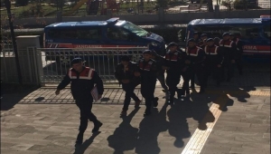 HAYVAN HIRSIZLARI YAKALANDI