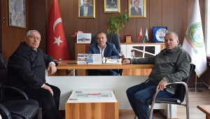  Tatarlı Belediye Başkanı Şuayip Çiçek'e Öğretmeninden Ziyaret 