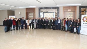 ATSO YÖNETİMİ, BASIN MENSUPLARI İLE BİR ARAYA GELDİ