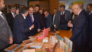 Bakan Varank Bir Dizi Ziyaret ve İncelemelerde Bulundu