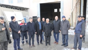 BAŞKAN ZEYBEK´TEN PERSONELİNE ZİYARET