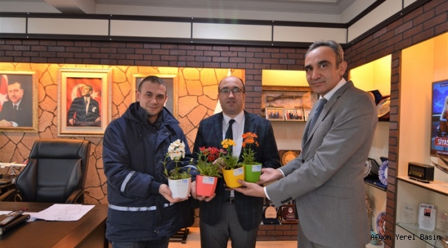 ÇİÇEK SERAMIZ DÖRT MEVSİM ÇİÇEK ÜRETİMİNE BAŞLADI