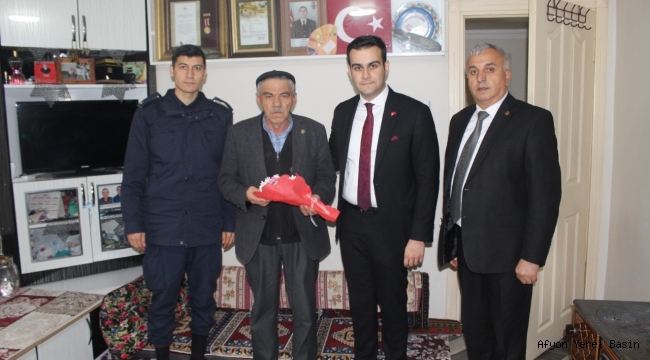 Şehit Ailelerini yalnız bırakmıyorlar