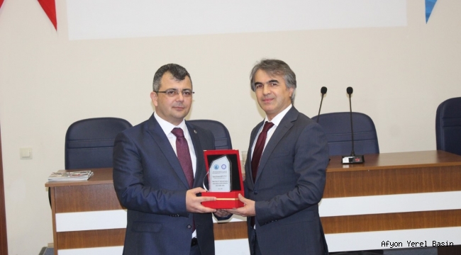 Başkan Koyuncu öğrencilerle söyleşide buluştu