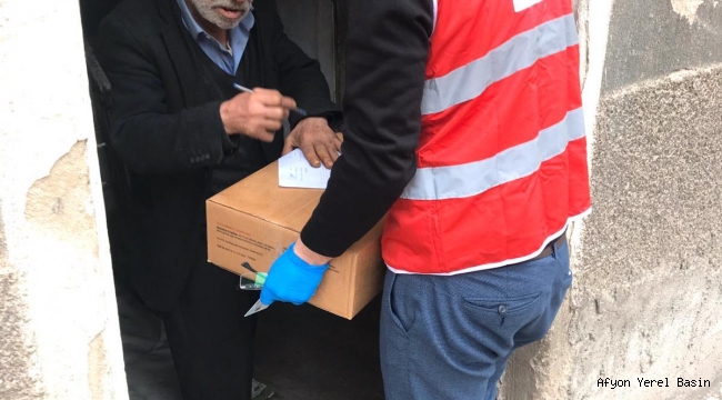 Kızılay 65 yaş üzerindeki vatandaşlarımızın dualarını aldı