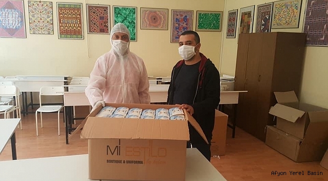 Dinar Meslek Yüksek Okulu Maske Üretimine Başladı