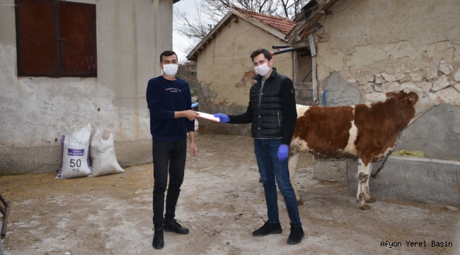 Yetiştirdiği Düvesini Milli Dayanışma Kampanyasına Bağışladı