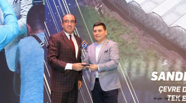 AKDENİZ BELEDİYELER BİRLİĞİNDEN SANDIKLI BELEDİYESİ’NE ÖDÜL