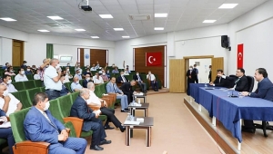 Yeni Valimiz Dinar’a Geldi, Ancak Çoğu Kimsenin Haberi Olmadı