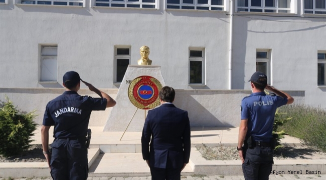 30 AĞUSTOS ZAFER BAYRAMI ÇELENK SUNMA TÖRENİ YAPILDI..