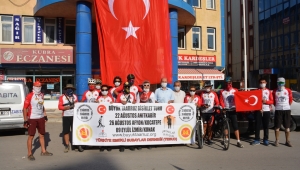 Büyük Taarruz Bisikletçileri Başkan Bozkurt'u Ziyaret Etti.