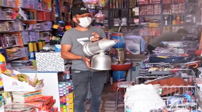 ÇAY'DA İLAÇLAMA ÇALIŞMALARI DEVAM EDİYOR..