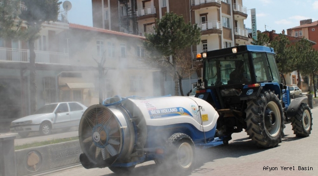 ÇAY'DA İLAÇLAMA ÇALIŞMALARI