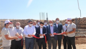 DOĞANOĞLU, TEMEL ATMA TÖRENİNE KATILDI..