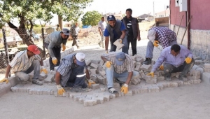 Dumlupınar Mahallesin'de Çevre Düzenleme Çalışmaları..