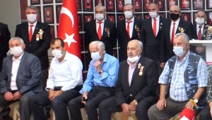 İSTİFANIN GERÇEK NEDENİNİ ŞEHİT BABALARI ANLATTI..