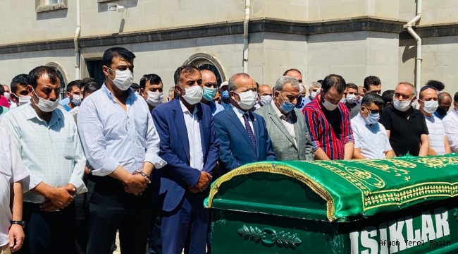 MEHMET TAYTAK, EROL ÖZAĞIL'IN ACISINA ORTAK OLDU