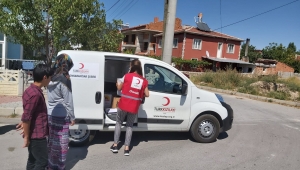 TÜRK KIZILAY'I İHTİYAÇ SAHİPLERİ'NİN YANINDA..