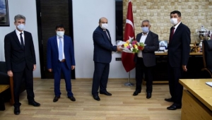 AHİLİK KOMİTESİNDEN BAŞKAN ZEYBEK´E ZİYARET.