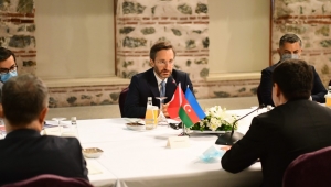 ALTUN, AZERBAYCAN CUMHURBAŞKANI YARDIMCISI HACIYEV İLE GÖRÜŞTÜ.