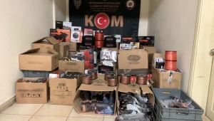  Araç İçerisine Kaçakçılık Operasyonu.