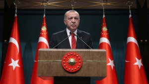 Erdoğan, Şehit Türk Kızılay Personelinin Ailesine Başsağlığı Diledi.