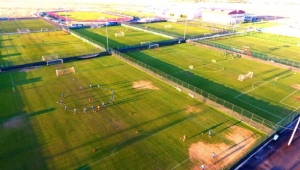 FUTBOL KULÜPLERİ TESİSLERE HAYRAN.