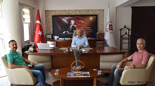 İMAM HATİP ORTAOKULUNDAN BAŞKANA ZİYARET