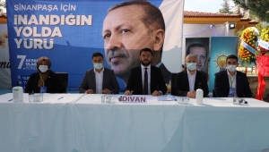 “Laf Kalabalığı İle Siyaset Yapıp Mahcup Oluyorlar”