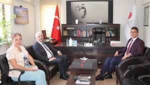 Malkoç Bir Dizi Ziyarette Bulunmak Üzere Afyonkarahisar’a Geldi.