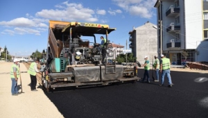 TAŞ OCAKLARI YOLUNDA ASFALT ÇALIŞMALARI BAŞLADI.