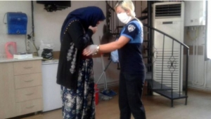 ZABITA DİLENCİLERE GÖZ AÇTIRMIYOR.