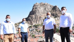 ZEYBEK BAŞKAN HIDIRLIK'DA İNCELEME YAPTI.