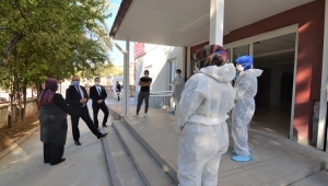 BAŞKAN ÇÖL’DEN ENGELLİ BAKIM MERKEZİNE ZİYARET