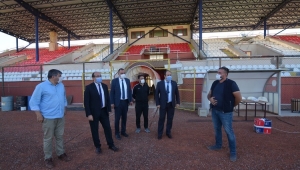 İLÇE ŞEHİR STADYUMU IŞIKLANDIRILIYOR