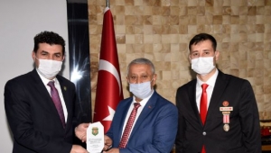 ŞEHİT AİLELERİ VE GAZİLER DERNEĞİ GENEL BAŞKANI´NDAN ZİYARET