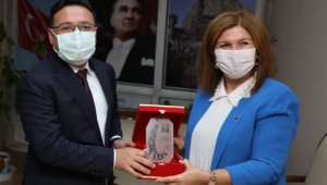 Vali Çiçek ‘ Kadın İsterse her şeyi güzelleştirir’’