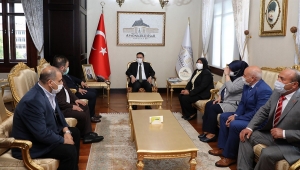 Vali Gökmen Çiçek Muhtarlar Günü Nedeniyle Muhtarları Kabul Etti