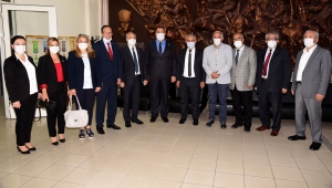 ZEYBEK BAŞKAN İYİ PARTİ YÖNETİMİNİ KABUL ETTİ