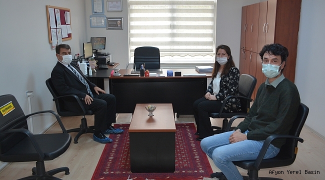 Nihat Sarı'dan Öğretmenler Günü Ziyareti