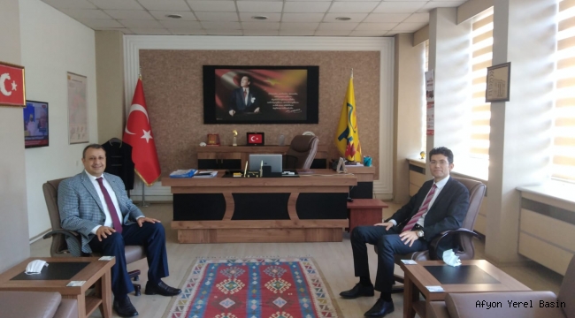 KAYMAKAM ERKAN KAÇMAZ'DAN PTT BAŞMÜDÜRÜ ÖRSDEMİR'E ZİYARET..